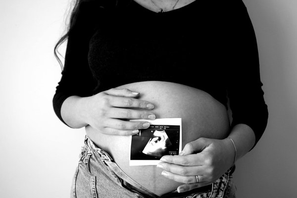 Unlocking the Benefits of Structured Water Therapy for Accelerated Post-Knee Surgery Recovery